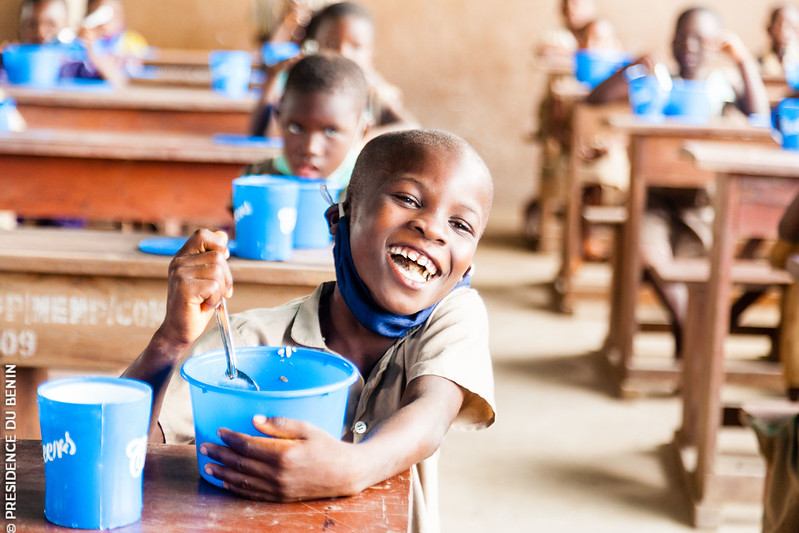 La Cantine Scolaire - Un vrai casse-tête pour les Directeurs d'écoles.