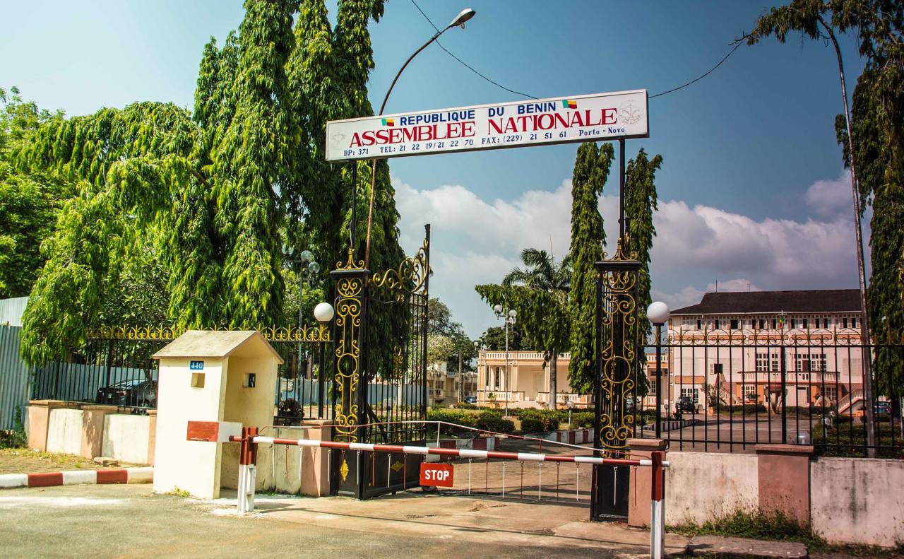 DEBAT AUTOUR DE LA LIBERATION DE MADOUGOU, AÏVO ET RETOUR DES EXILES AU BENIN : LA PROPOSITION DE LOI D'AMNISTIE SPECIALE REJETEE EN COMMISSION