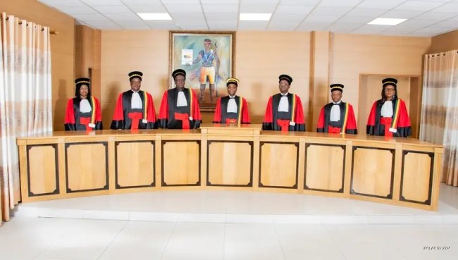 Révision de la Constitution : La Cour constitutionnelle valide la loi modificative