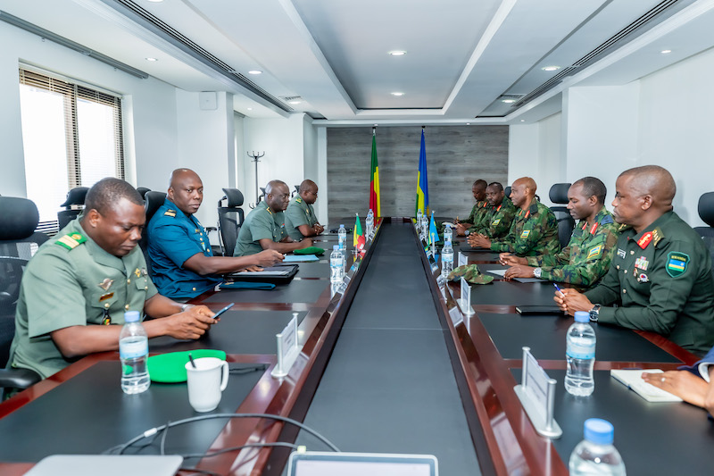 Coup de force déjoué : Le haut commandement des Forces de Défense Nationale et de Sécurité récompensé