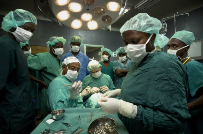 Décès post-césarienne au CHUD/Ouémé : L'Ordre des Médecins exige une enquête et le respect des voies légales