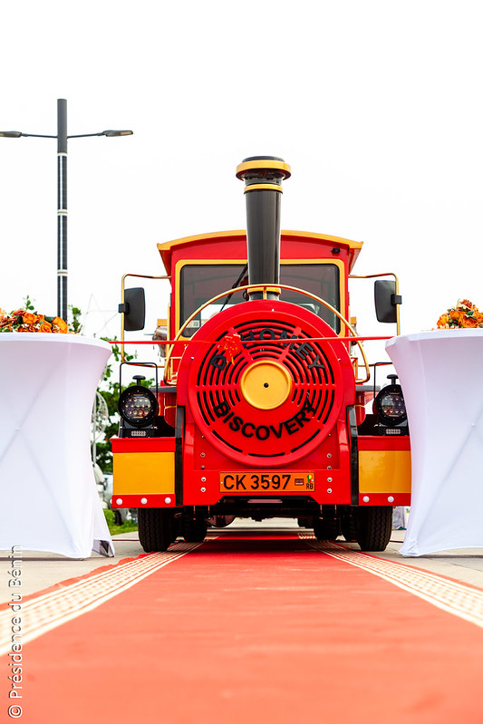 Tourisme urbain : Le Petit Train Touristique de Cotonou officiellement inauguré
