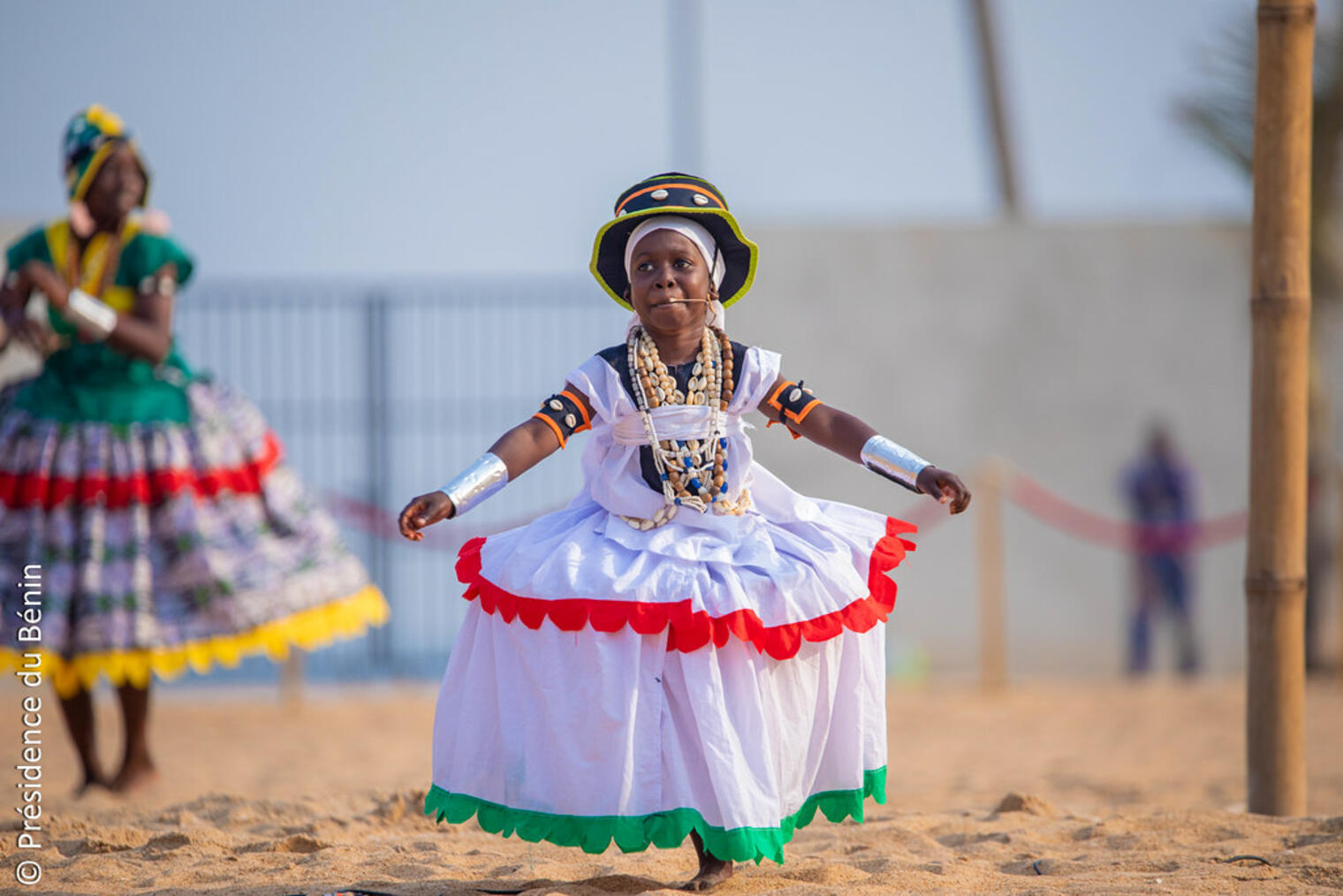 Sabine FOURN : Digne Marraine de l’association culturelle et artistique BOYI BOWA