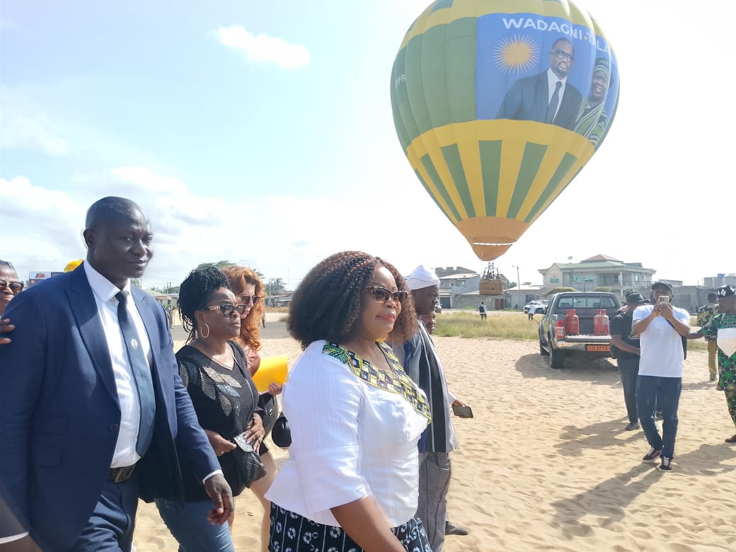Des montgolfières dans le ciel de Dèkoungbé : Claudine Prudencio et la Team Don Pour RoW scellent le pacte de l’élévation